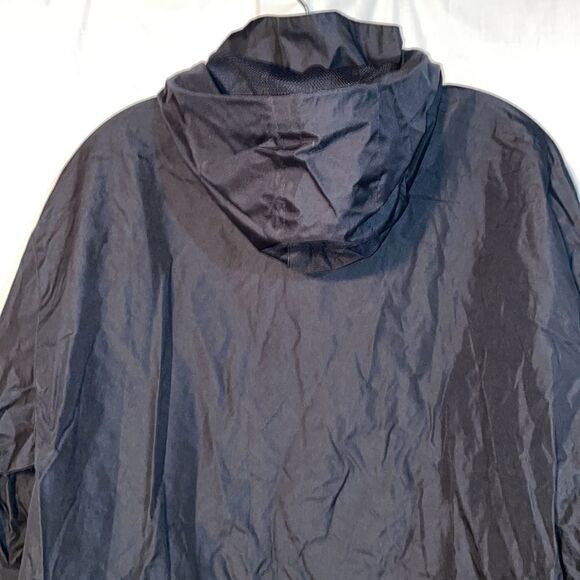 Beacon point rain coat/wind breaker - Picture 7 of 10